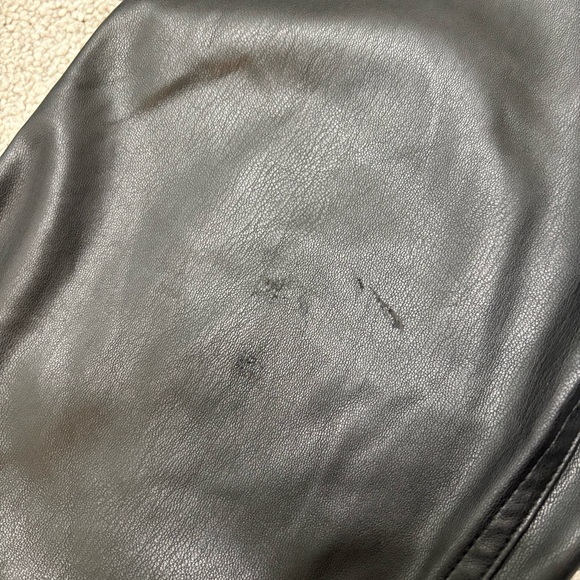 Hollister Black Faux Leather Ultra High Rise Pants Size 29/ 9R - Picture 11 of 11